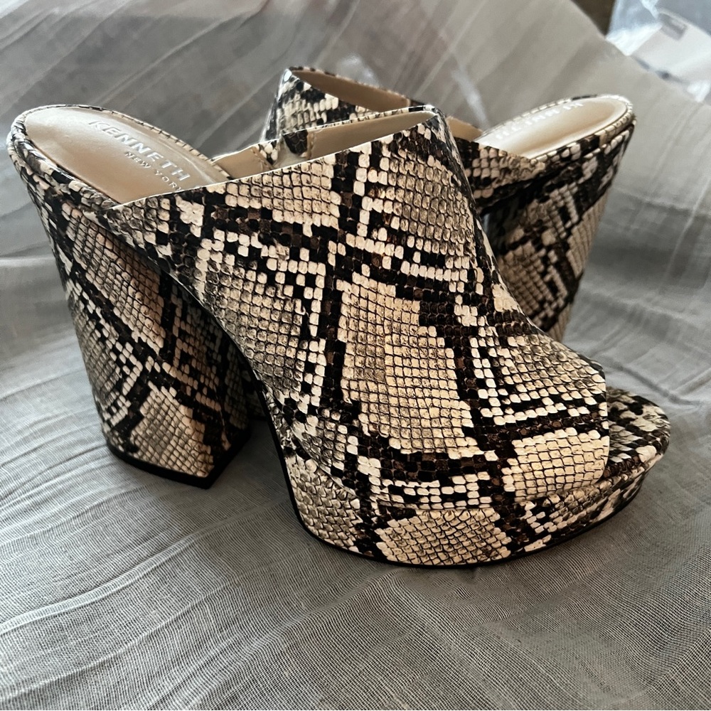 Kenneth Cole NY Snakeskin Platform Heels